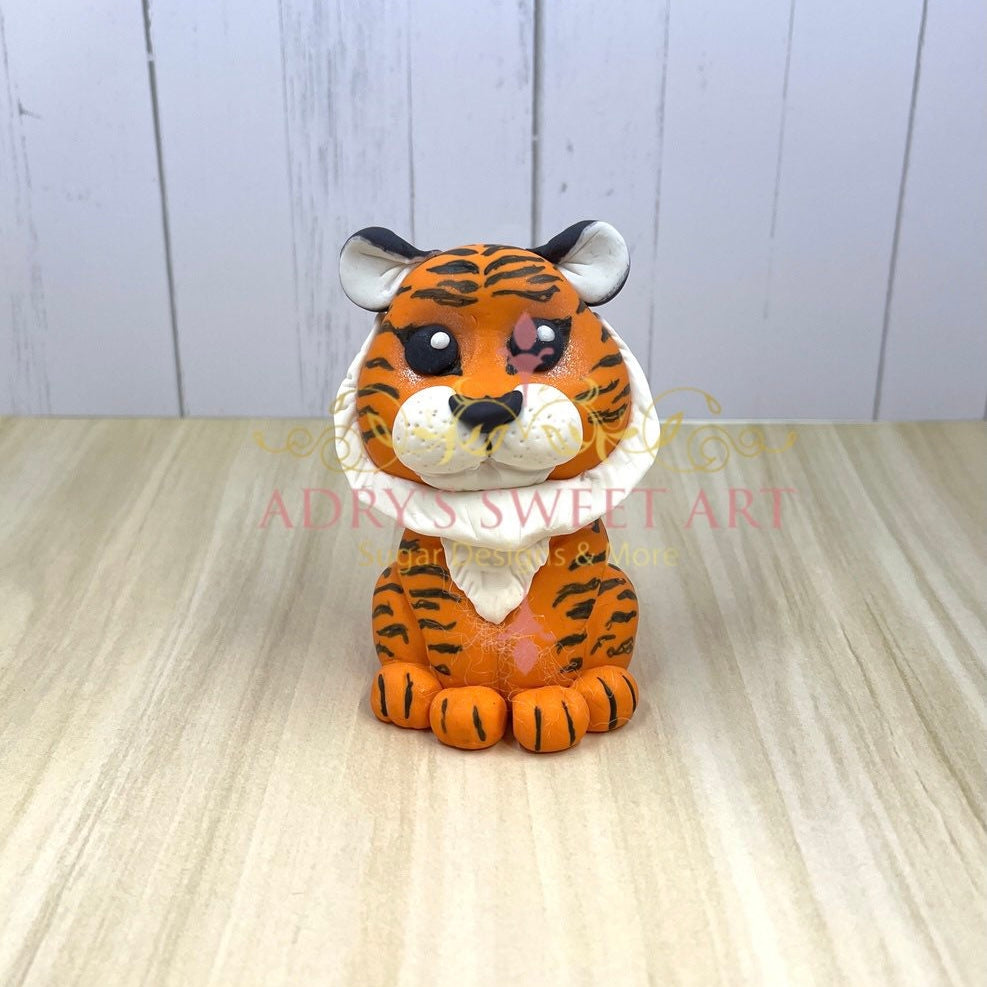 Gum Paste Jungle Animals Cake Topper Set
