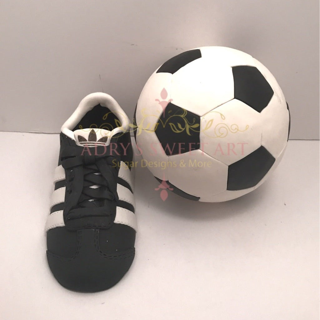 Gum Paste Football Soccer Ball Cake Topper - Adry’s Sweet Art