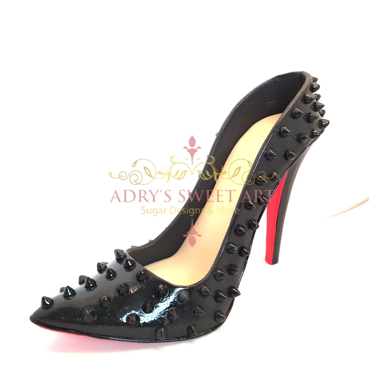 Gum Paste Stiletto Shoe with Bow and Rhinestones - Adry’s Sweet Art