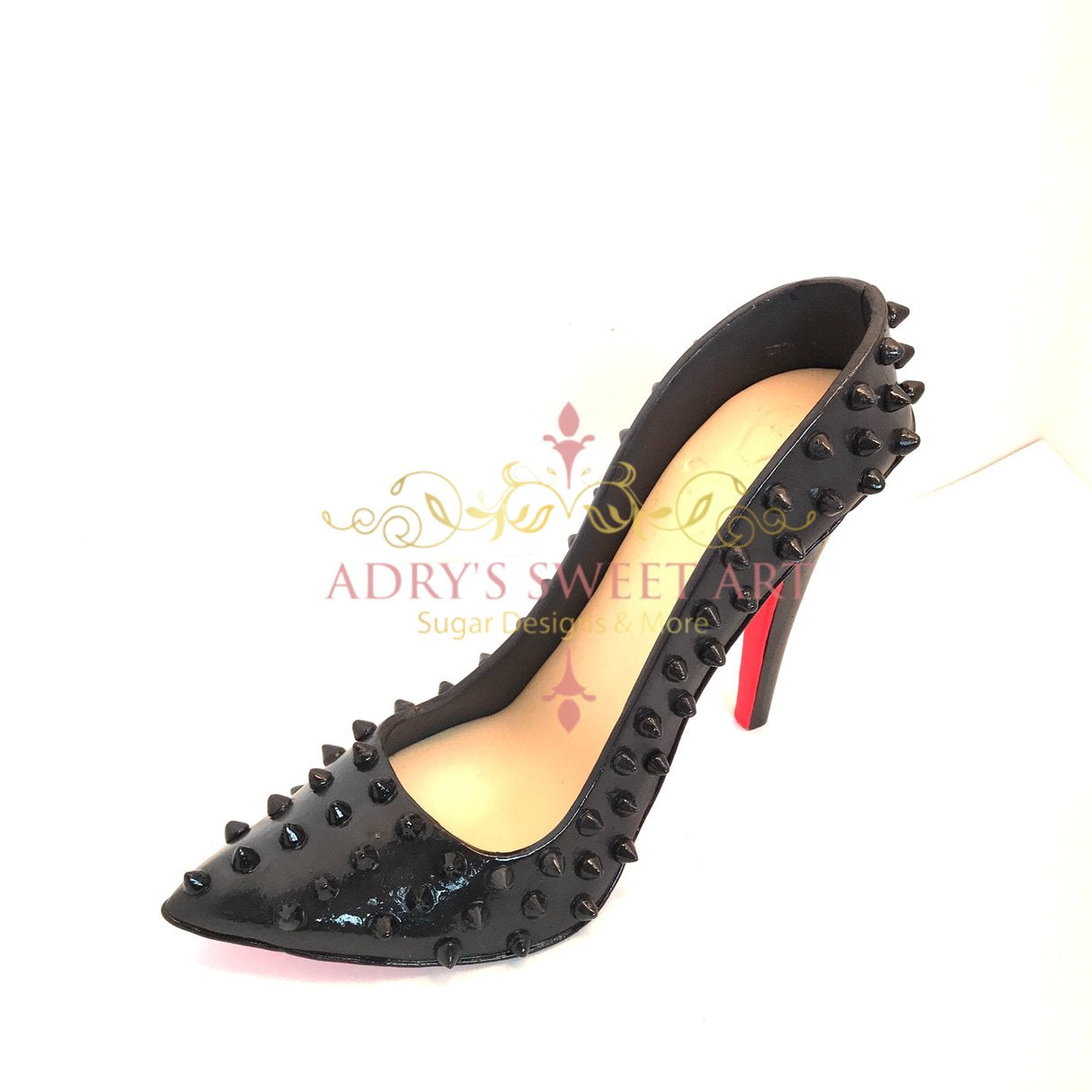 Gum Paste Stiletto Shoe with Bow and Rhinestones - Adry’s Sweet Art