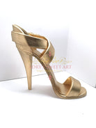 Gum Paste Golden Stiletto Shoe