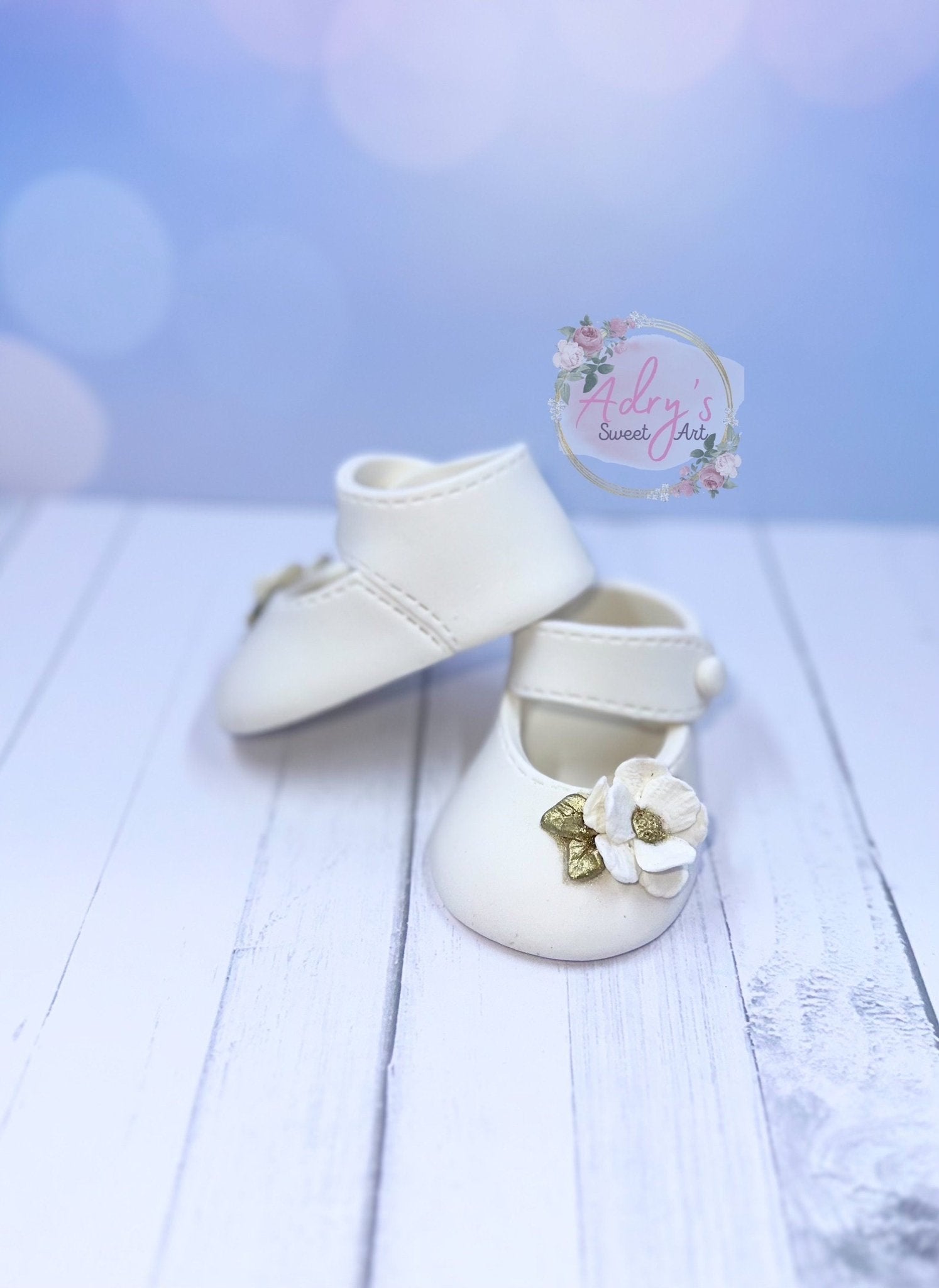 White & Gold Baby Shoes Gum Paste Cake Topper - Adry’s Sweet Art