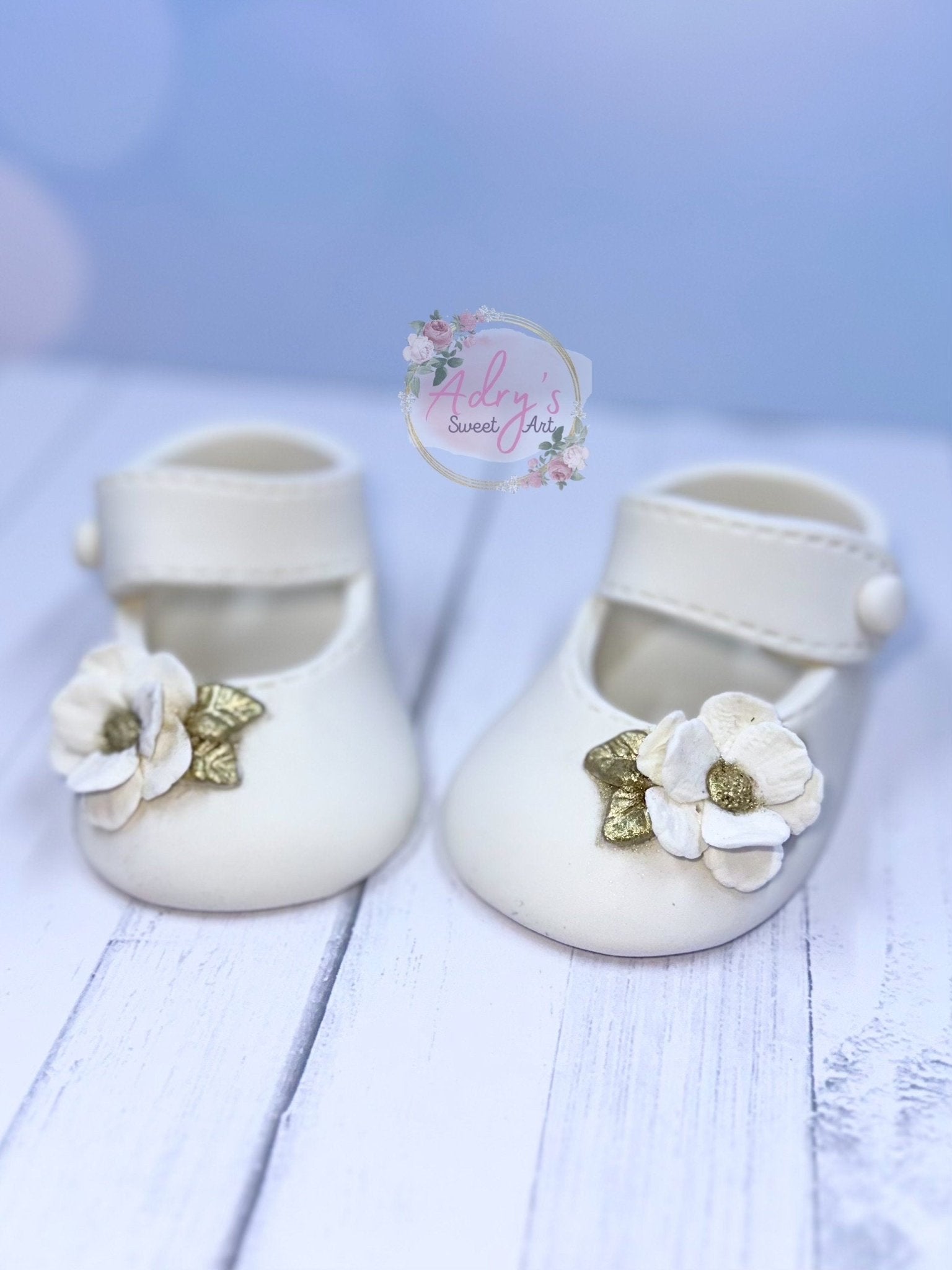 White & Gold Baby Shoes Gum Paste Cake Topper - Adry’s Sweet Art