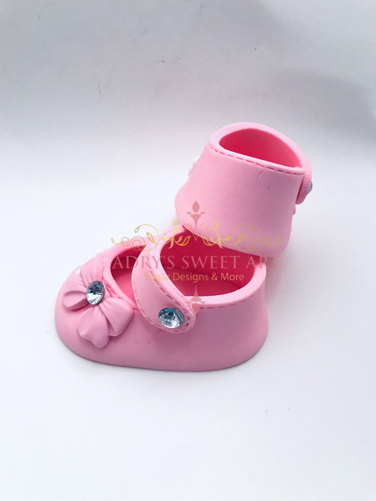 Gum Paste Baby Girl Shoes Pearls and Bow Cake Topper - Adry’s Sweet Art